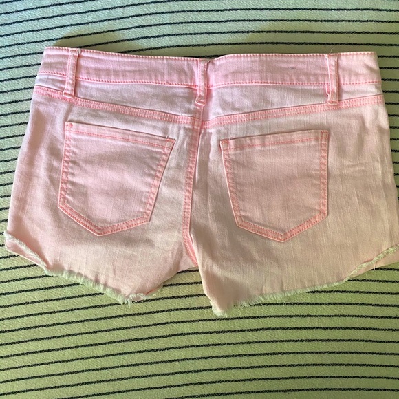 Shorts - Picture 2 of 2